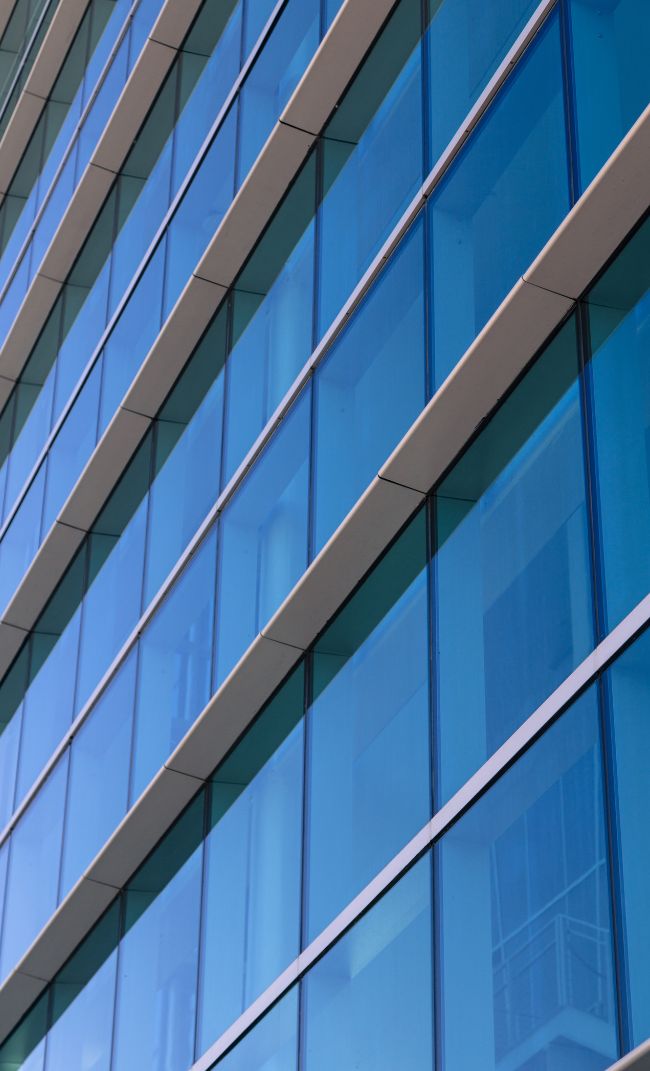 fachada de vidro em Contagem